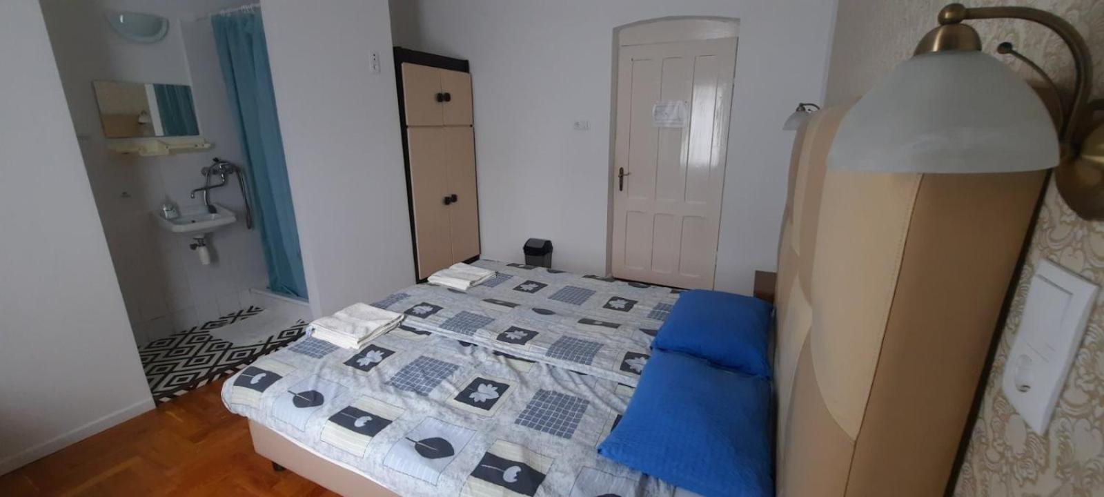 Central Room Balatonszarszo Exterior foto